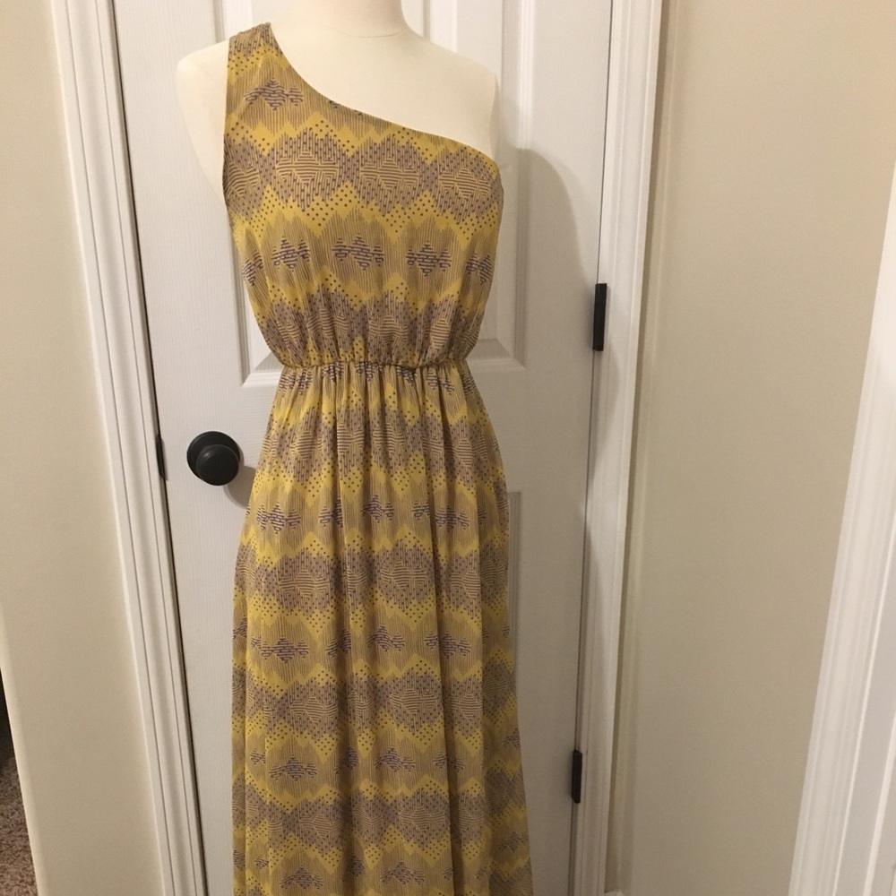 Love Audrey 3+1 one shoulder small dress